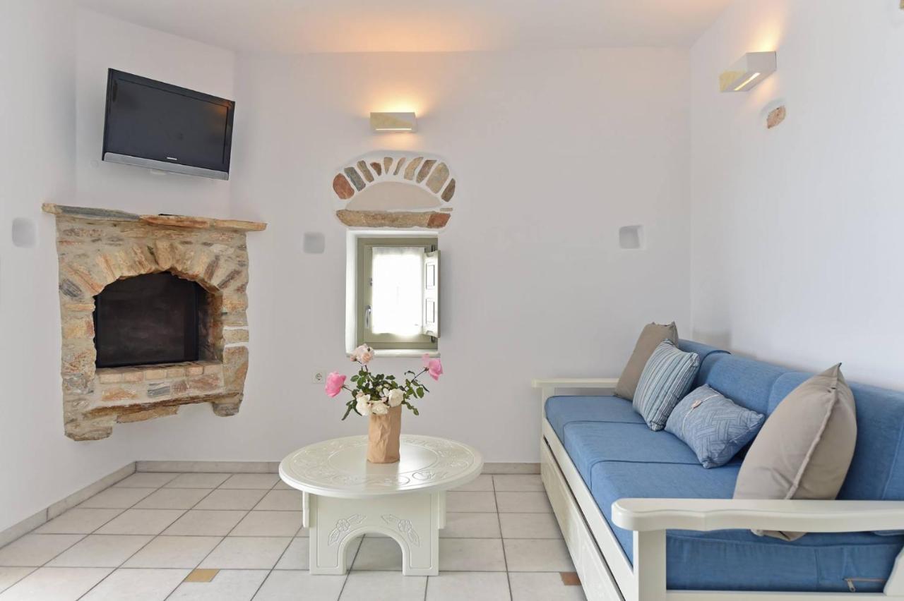 Tonia Apartments Paros Chrisi Akti  Exterior photo